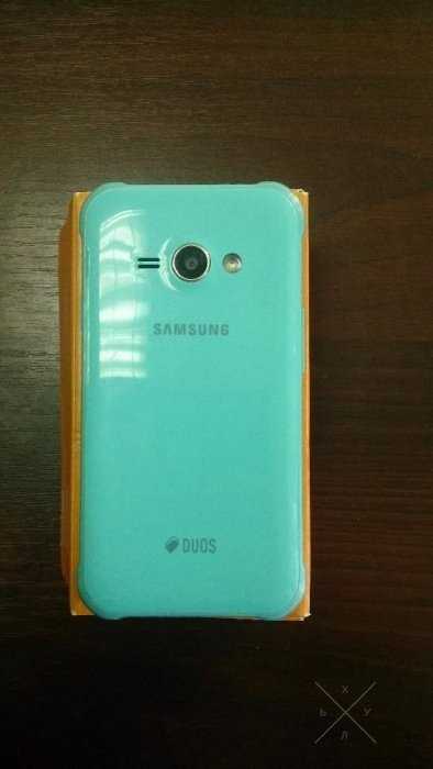 Продам Samsung Galaxy J1 Ace J110H/DS Blue