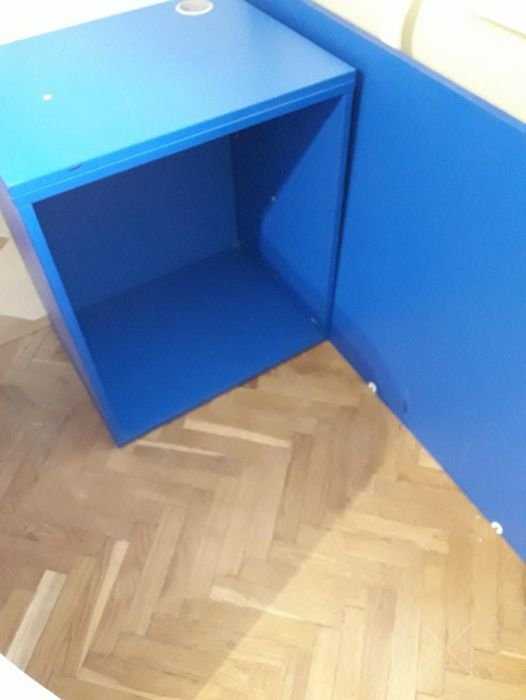 Офисный стол из искусственного камня