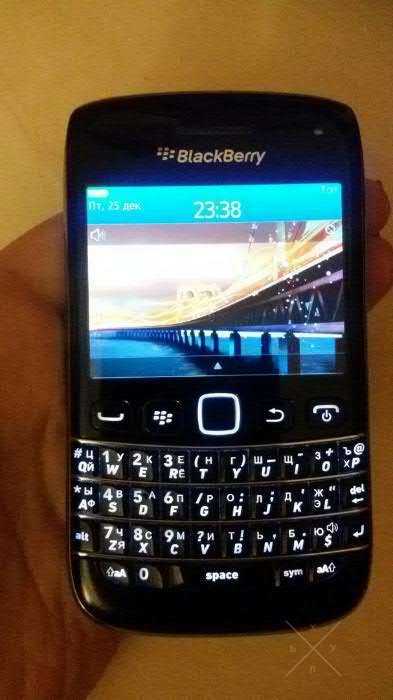 Телефон BlackBerry Bold 9790, хорошее состояние