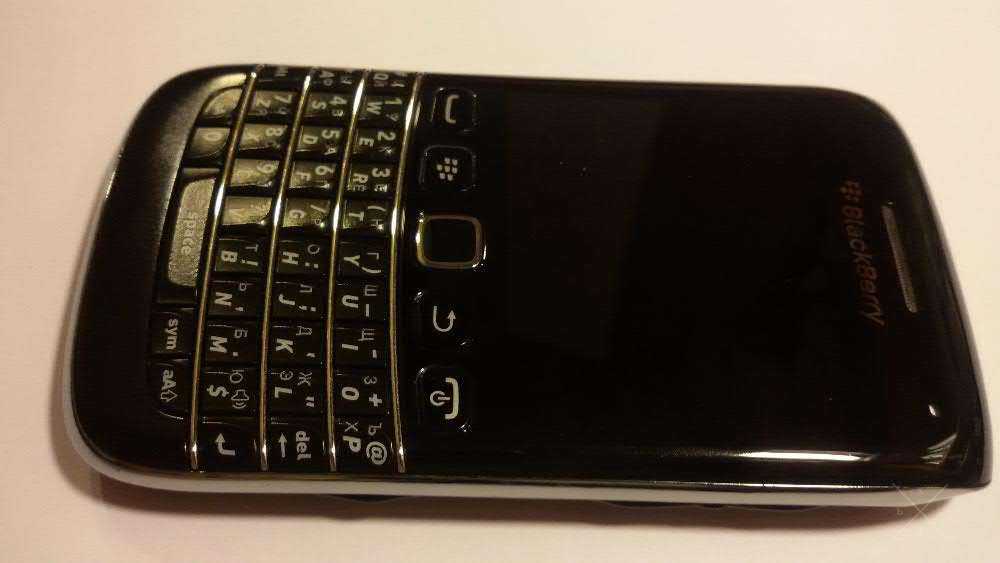 Телефон BlackBerry Bold 9790, хорошее состояние