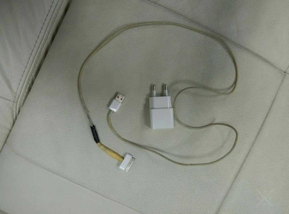 Продам Iphone 4s (16GB Black)