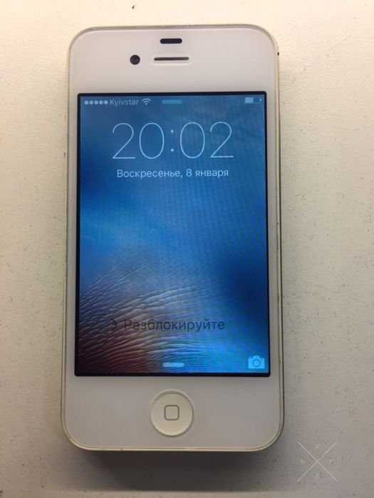 IPhone 4s 16 gb r-sim