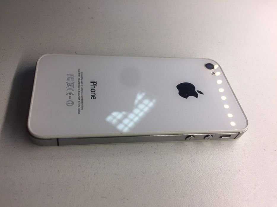 IPhone 4s 16 gb r-sim