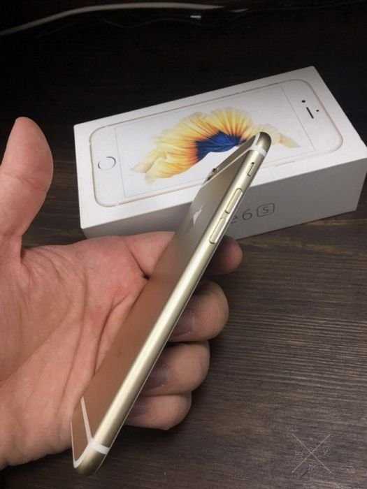 Новый. Space Gray IPHONE 6 Plus 16gb Для всех симкарт. Из США!