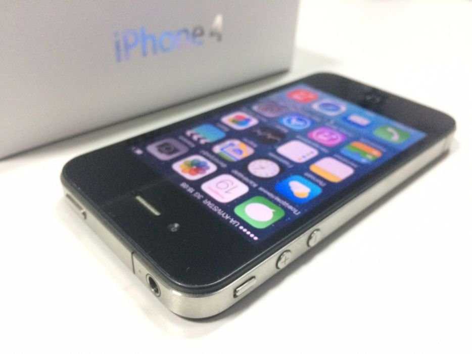 Apple iPhone 4 16gb Neverlock. С гарантией, идеальный!