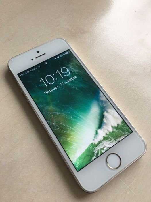 Apple iPhone 5s 16 gb Gold