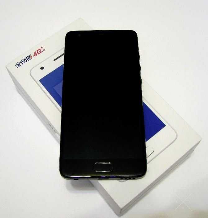 Lenovo ZUK Z2, 5", Snapdragon 820, 4Gb RAM 64Gb ROM, 3500mAh В НАЛИЧИИ