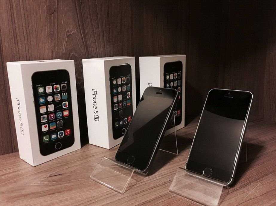 Продается. Черный Iphone 6 Plus 128gb