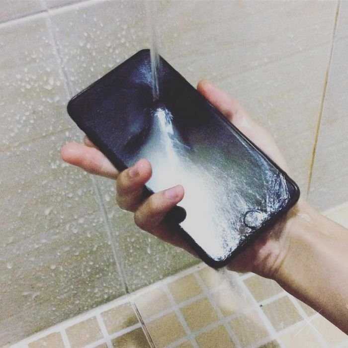 Neverlock.Черный айфон iPhone 7 Plus Black 128gb +подарок!