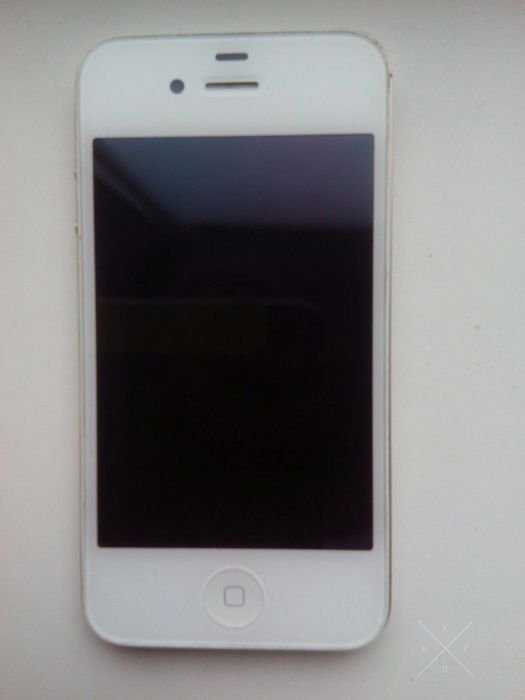 Iphone 4S white 64Gb с коробкой без wi-fi