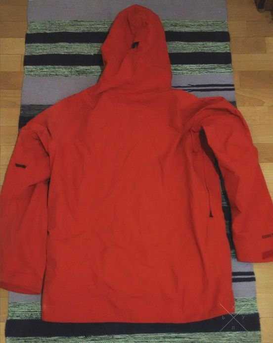 Мужская сноубордическая куртка Burton AK Gore-tex