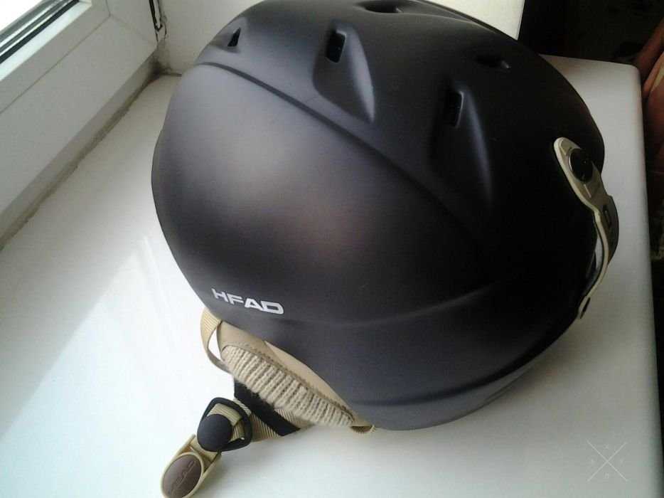 Шлем горнолыжный HEAD