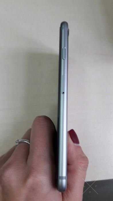 ПРОДАМ Apple iPhone 6s 16GB (Space Gray) в идеальном состоянии!