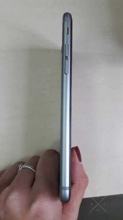 ПРОДАМ Apple iPhone 6s 16GB (Space Gray) в идеальном состоянии!