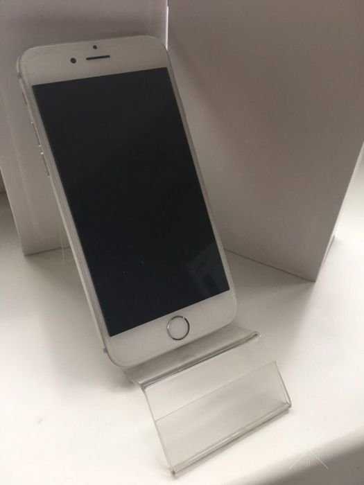 Витринный Серебристый iPhone 6s 128gb (Silver)