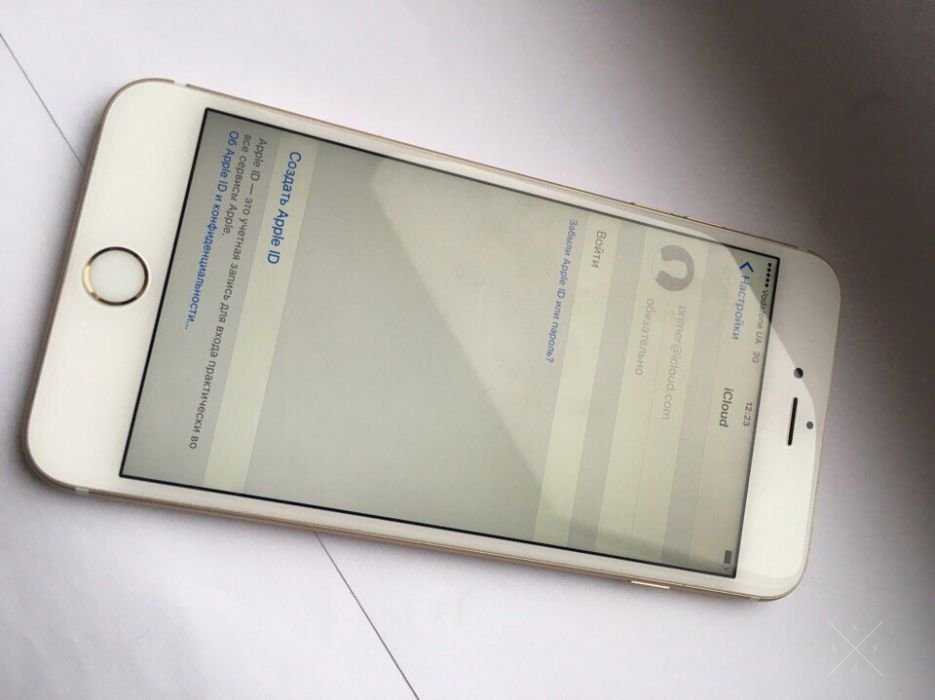 iPhone 6s Plus gold как новый модно на подарок.
