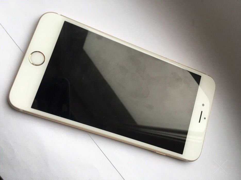 iPhone 6s Plus gold как новый модно на подарок.
