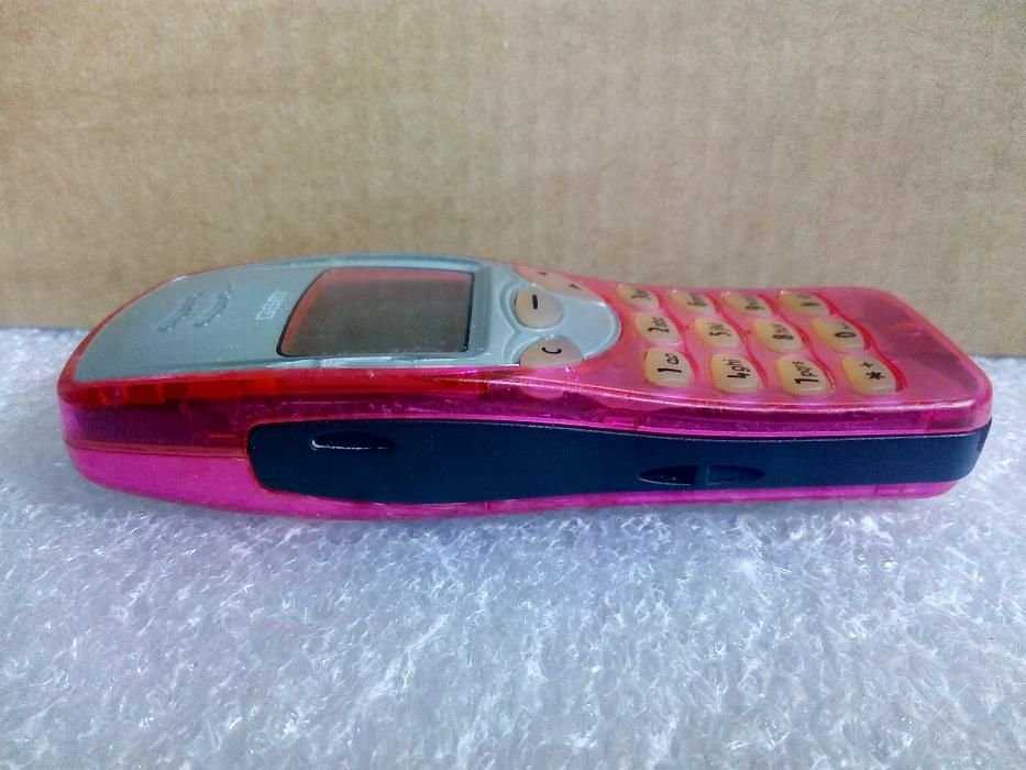 Nokia 3210 (+подарок)