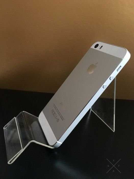 Продажа нового IPHONE 5s 32gb серебряный Оригинал Широкий Ассортимент.