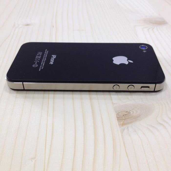 Продам Iphone 4s, память 16gb, черного цвета, оригинал