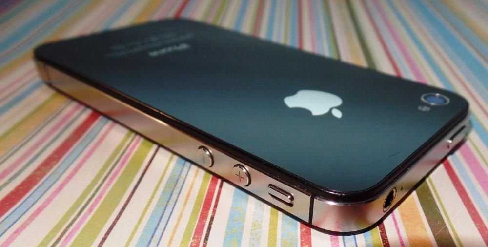 iPhone 4s 16gb Черный Neverlock, отправляем БЕЗ ПРЕДОПДАТЫ!!!