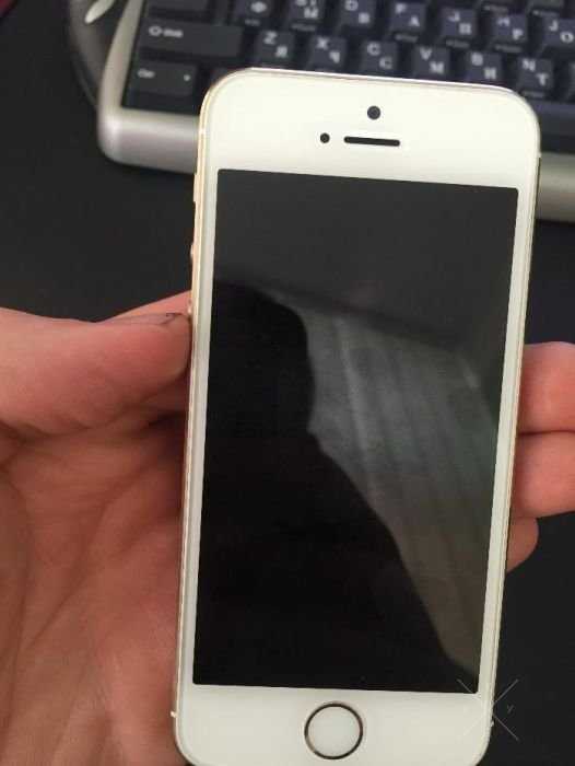 iPhone 5s 16gb Neverlock, Gold в идеальном состоянии, магазин,гаран-ия