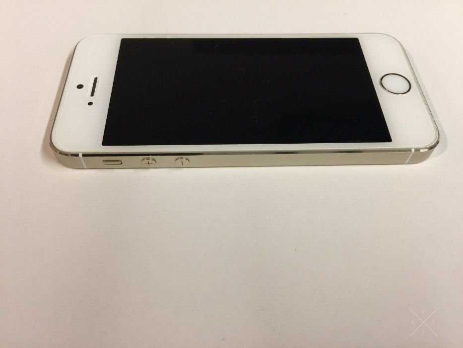 Продам iPhone 5S 16GB Gold Neverlock. Идеал, комплект!