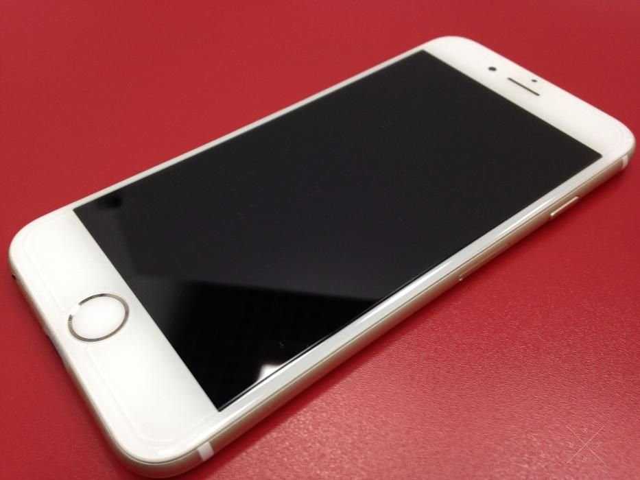 Продам оригинальный Apple Iphone 6 16 Gb + защитное стекло