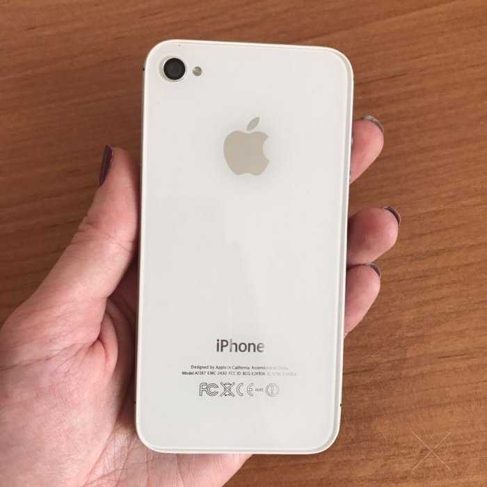 IPhone 4s white 8gb как новый!