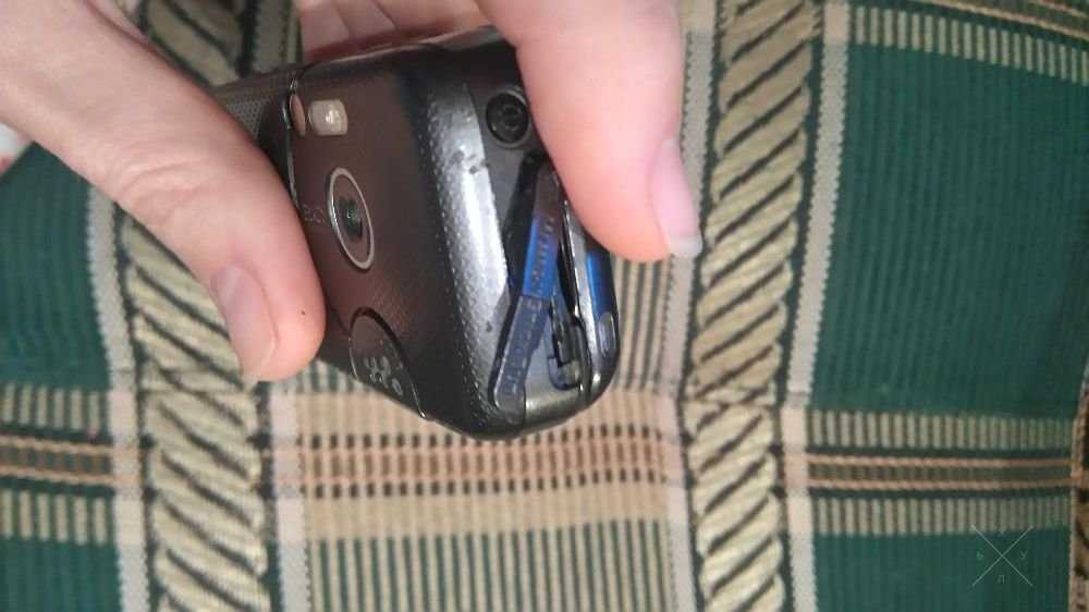 Телефон Sony Ericsson w850i