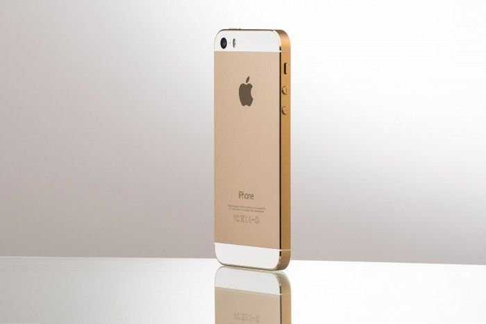 Новый Apple iPhone 5s gold 32 gb Never-lock original гарантия + стекло