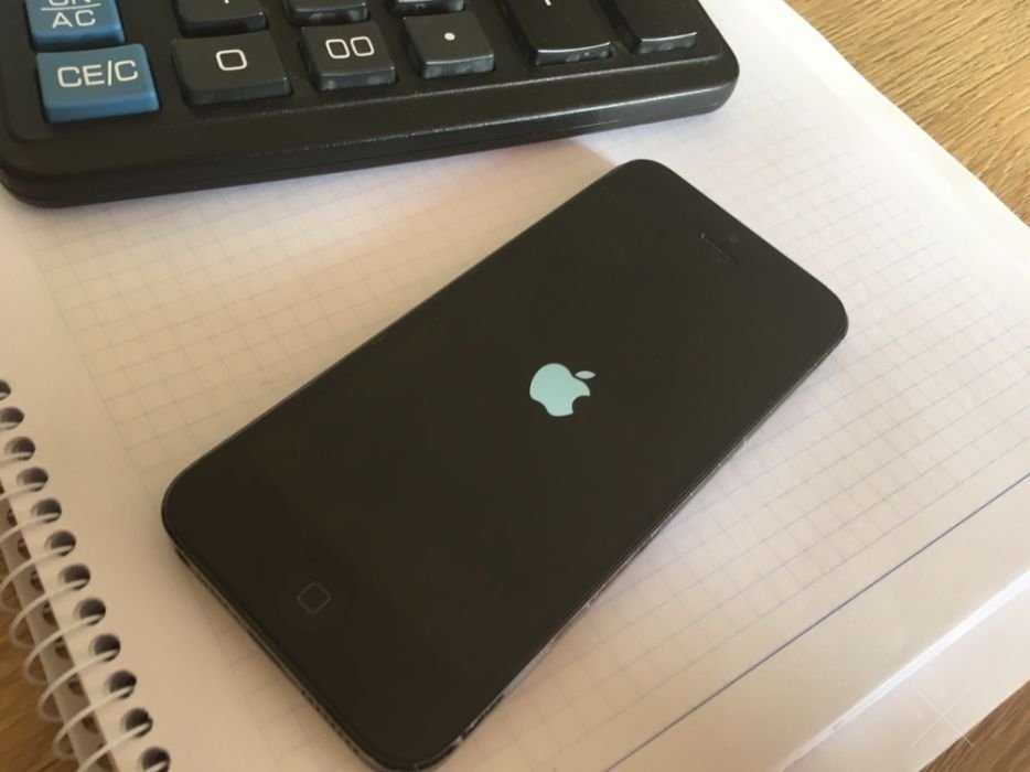 Продаю iphone 5 black 16 gb
