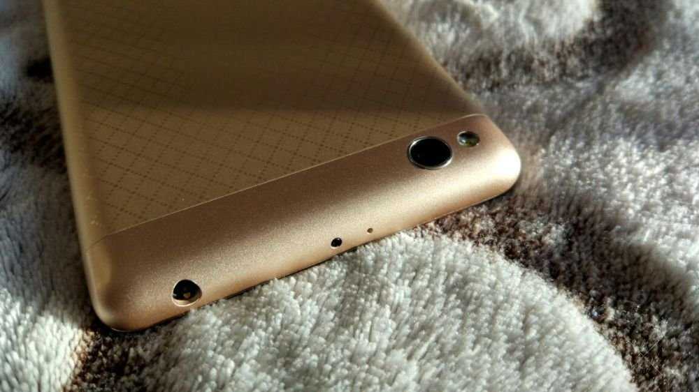 Продам XIAOMI Redmi 3 gold, новый, покупал для обзора и теста