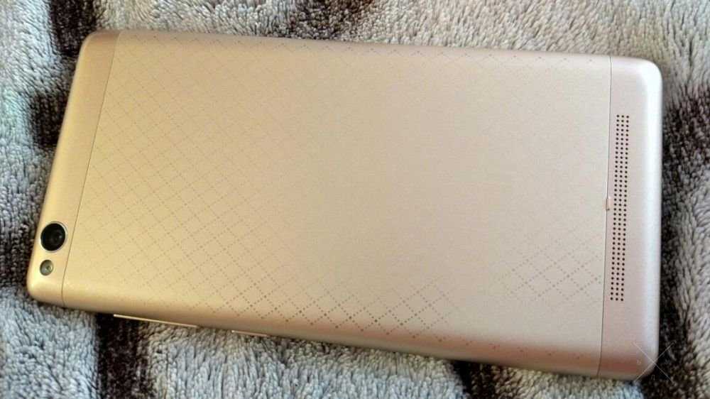 Продам XIAOMI Redmi 3 gold, новый, покупал для обзора и теста
