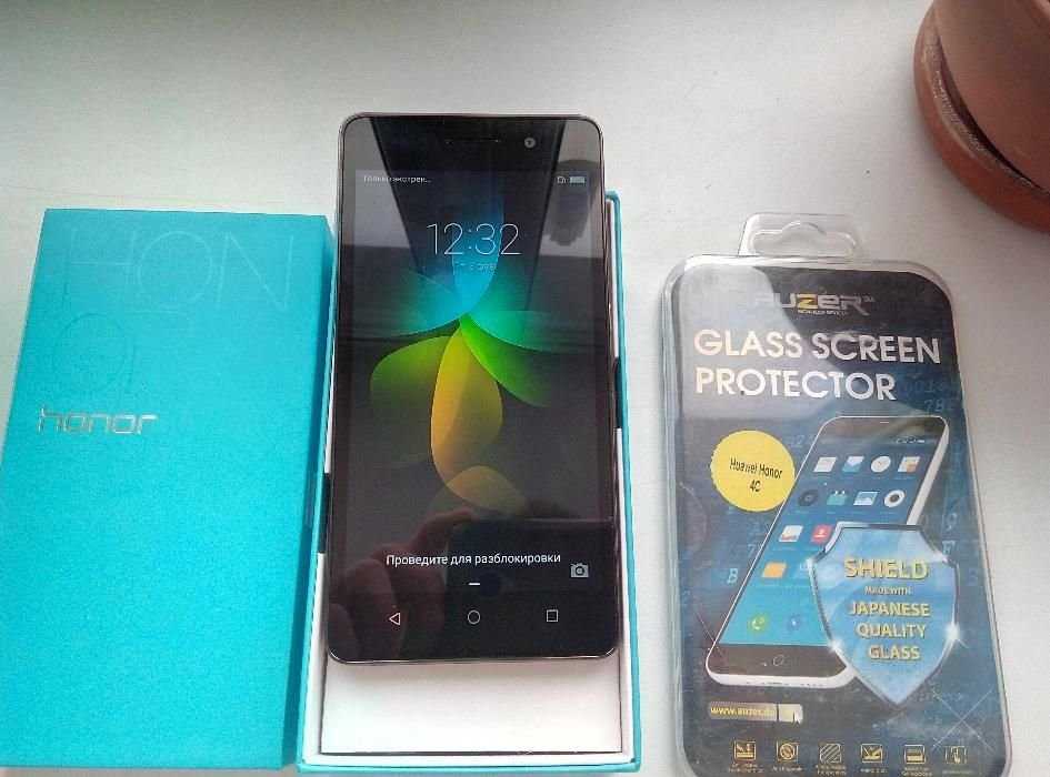 Продам Huawei Honor 4C Состояние Нового 10 из 10 + 2 подарка