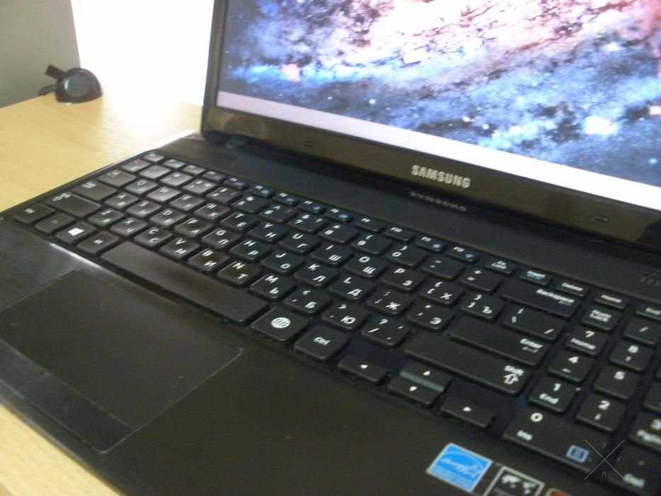 Samsung 355E5C, 4Gb ОЗУ, Видео 1 Гб