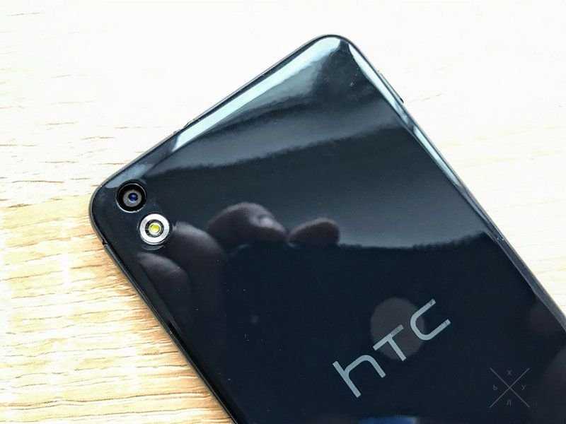 Телефон HTC Desire 820G (Android; смартфон нтс; 4 ядра)