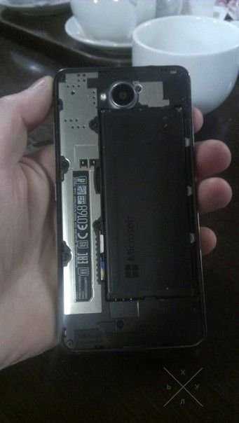 Продам Microsoft dual sim 650 Еще на Гарантии !