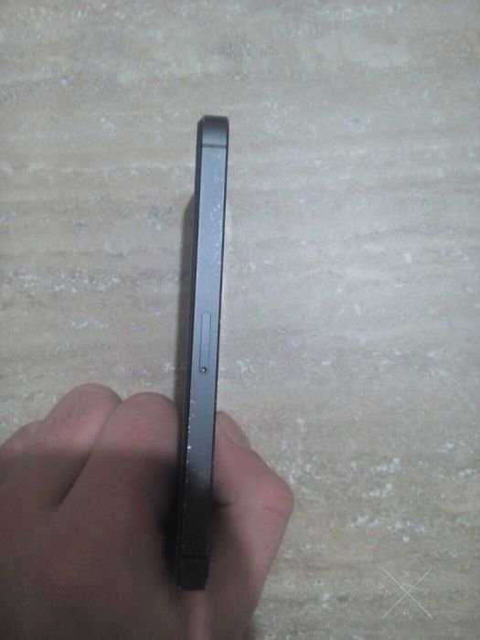 iPhone 5 R-sim