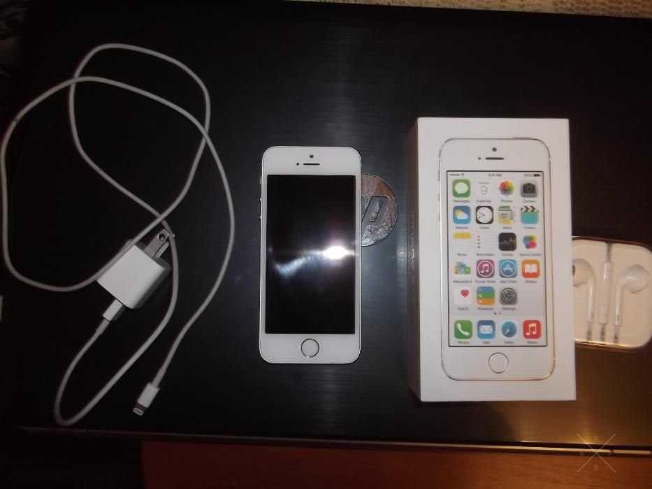 Iphone 5S cеребряный