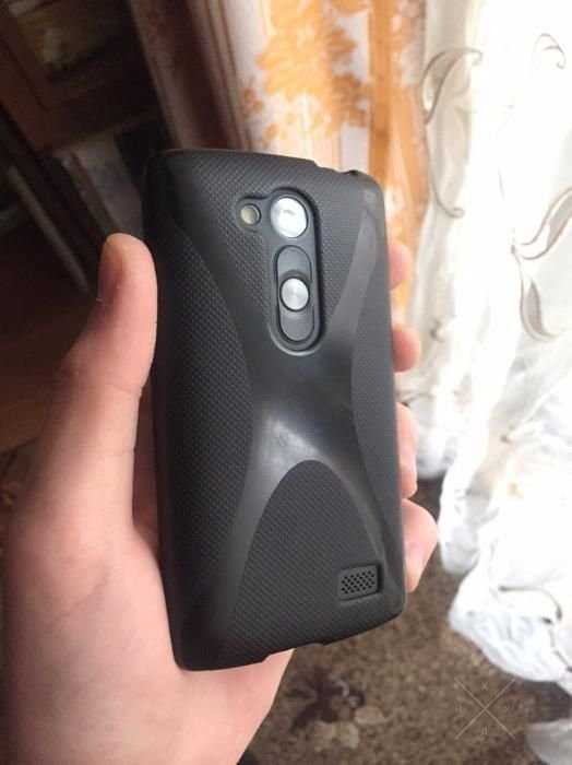 LG L Fino D295