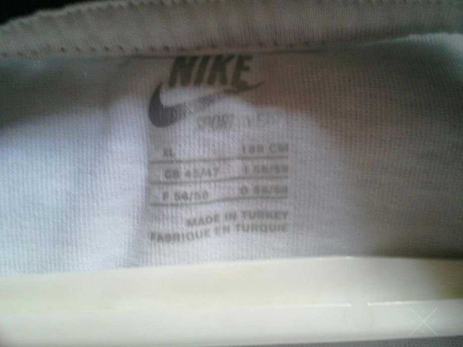 Футболка Nike (XLпойдет на L)