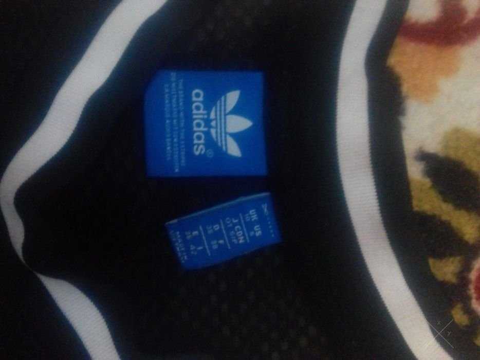Майка из новой серии Adidas Originals
