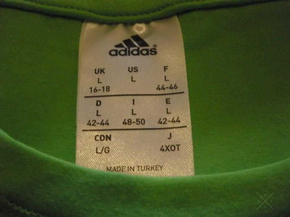 Продам женскую футболку Adidas (НЕДОРОГО)