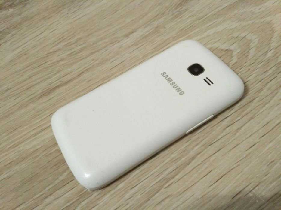 Телефон Samsung Galaxy Star Plus. ЧЕХОЛ в подарок!