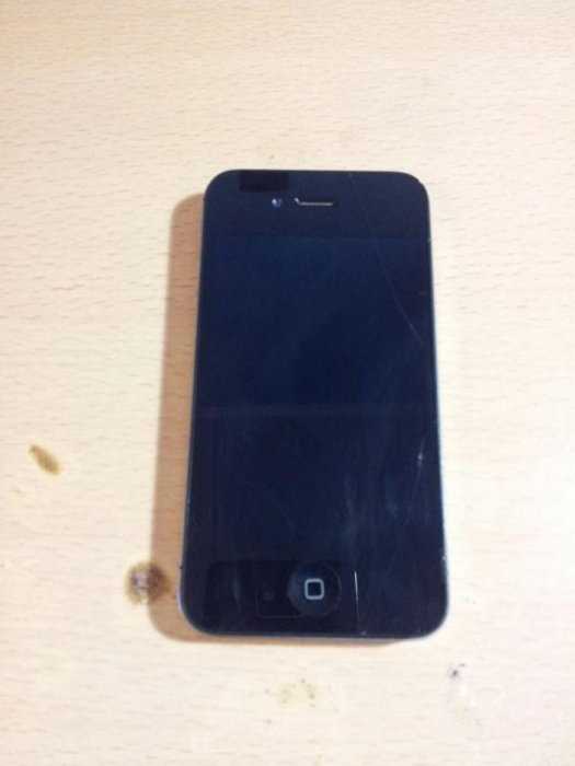 Iphone 4s 16gb(Icloud Lock)