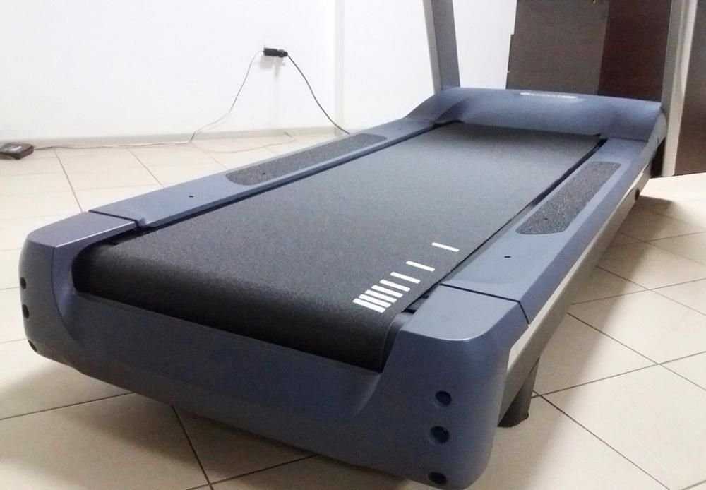 Беговая дорожка Precor 956i США как Technogym и Life Fitness