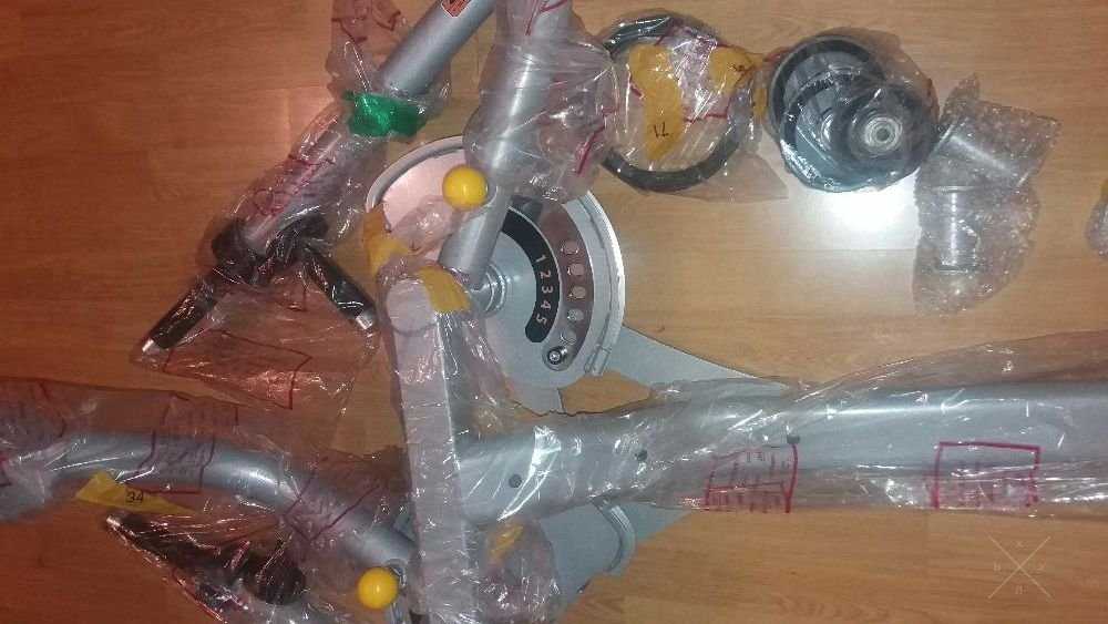 Продам тренажер для мышц груди