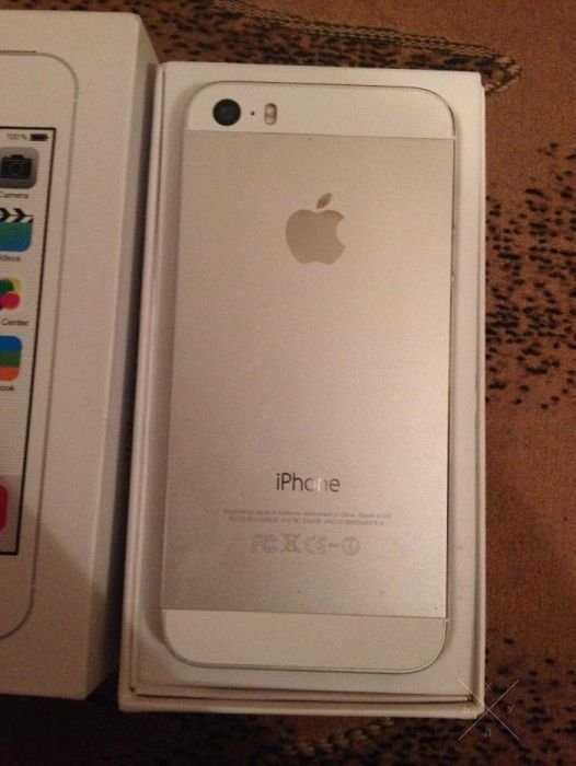 Iphone 5s 16 gb Neverlock.Идеальное состояние.Полный комплект.Торг!