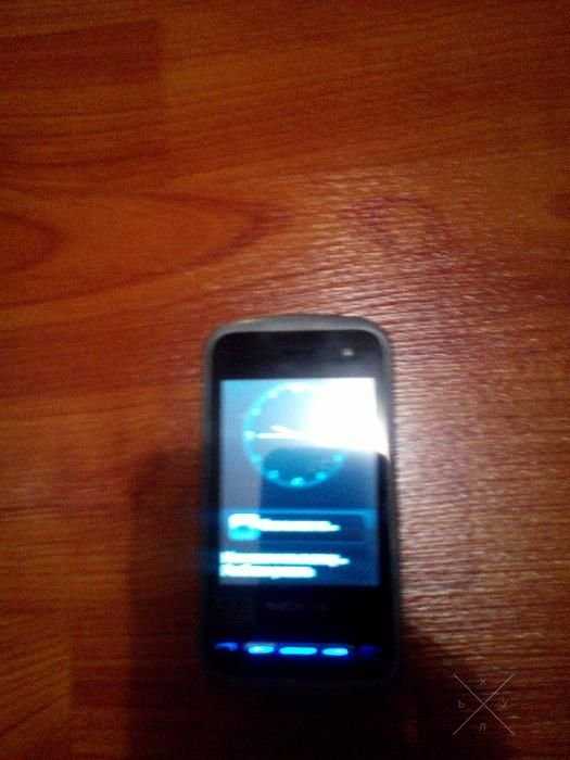 Телефон на 3 сим карты работающих одновременно. Nokia C6